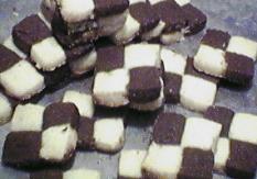 [black-and-white cookies]